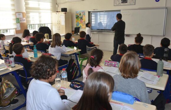 Yeni eğitim dönemi Çanakkale’den Gazze’ye Bağımsızlık Ruhu ve Vatan Sevgisi dersiyle başlayacak