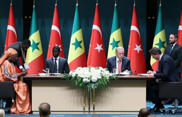 Türkiye, Senegal ile enerji, petrol ve doğal gaz alanında anlaşma imzaladı