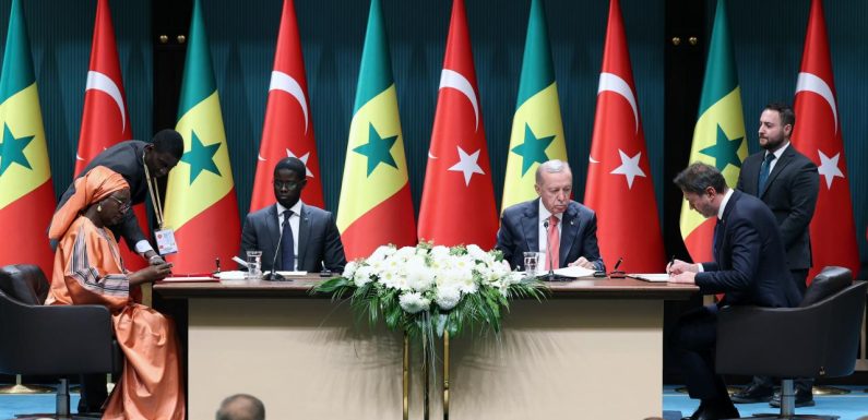 Türkiye, Senegal ile enerji, petrol ve doğal gaz alanında anlaşma imzaladı