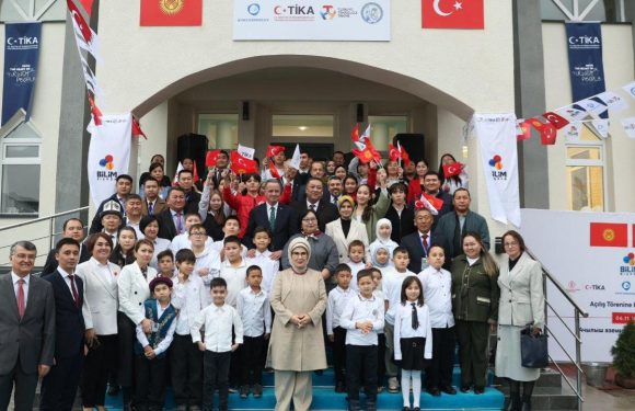 Kırgızistan’ın geleceğine ışık tutacak Bilim Bişkek kapılarını açtı